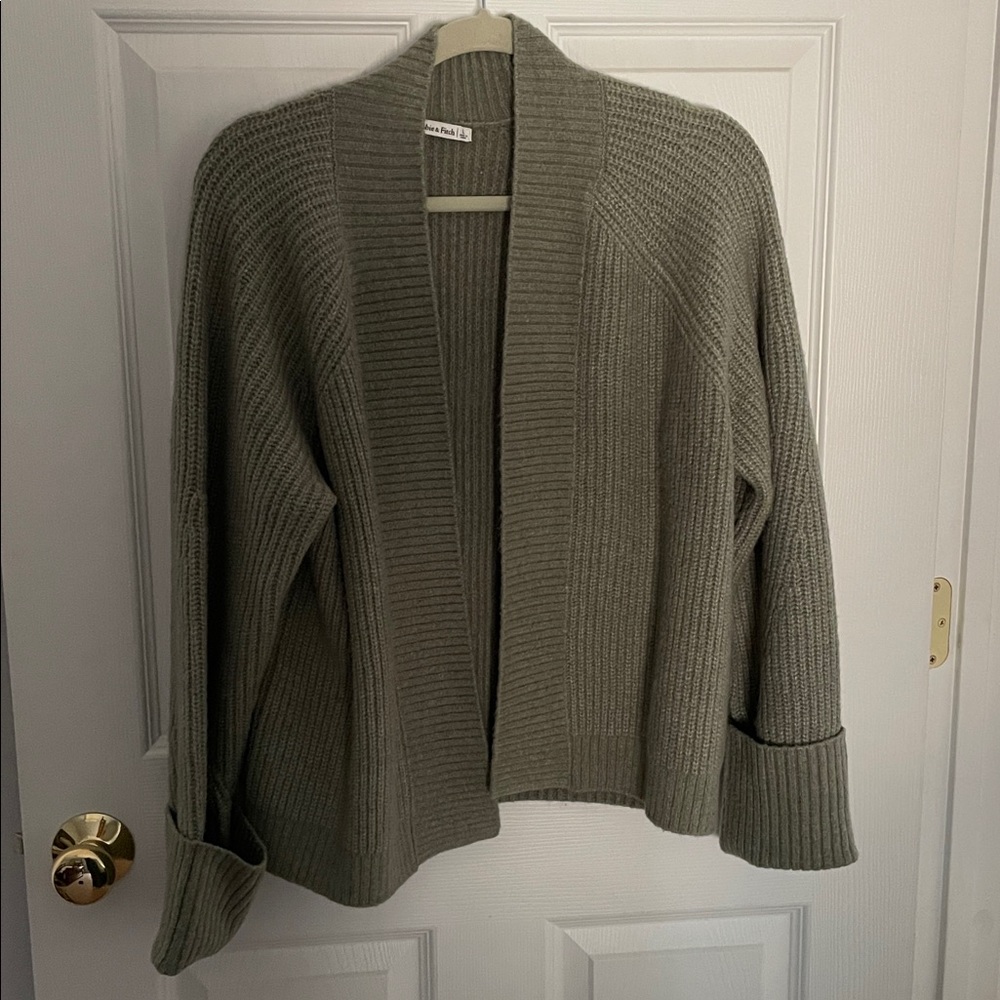 Abercrombie & Fitch Light Green Open Front Cardigan - Picture 2 of 3